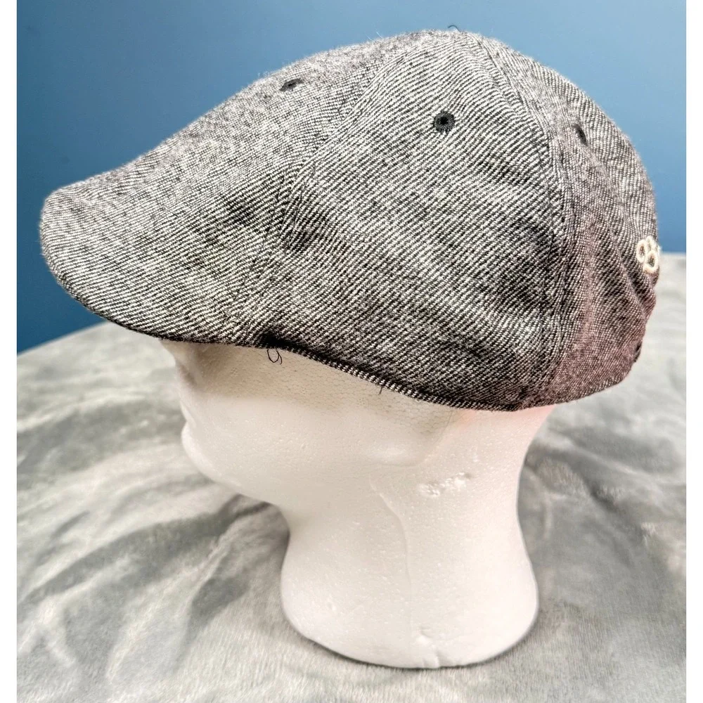 The Brazen Head Dublin 1198 Newsboy Cap Mens XL Gray Herringbone Ireland